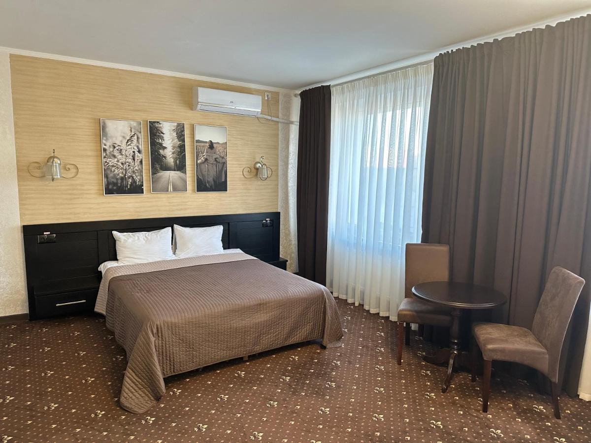 Hotel Merry Club Maliye Khutora Buitenkant foto